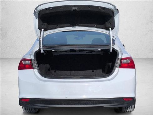 Used 2023 Chevrolet Malibu LT image 6