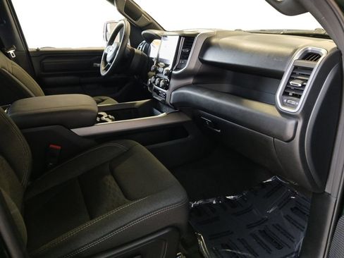 New 2026 RAM 1500 Express AWD/4WD image 24