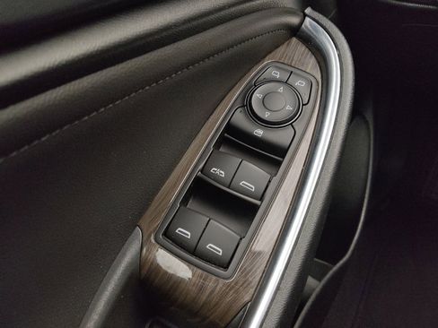 Used 2024 Chevrolet Malibu LT FWD image 27