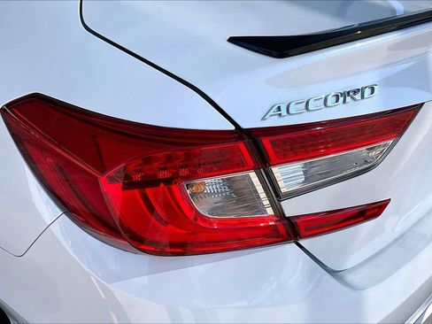 Certified 2022 Honda Accord Sport image 29