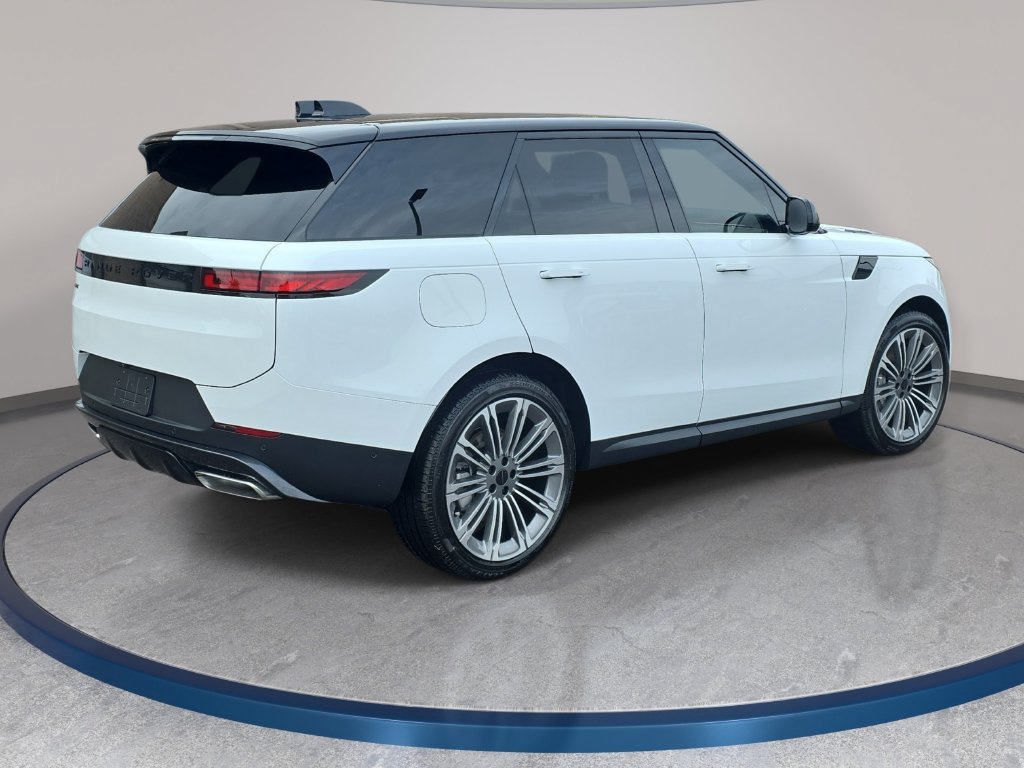 New 2027 Land Rover Range Rover Sport SE AWD/4WD image 5