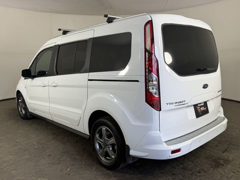 Used 2023 Ford Transit Connect Titanium FWD image 5