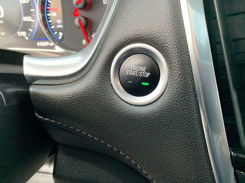 Certified 2023 Chevrolet Traverse Premier w/ Redline Edition image 17