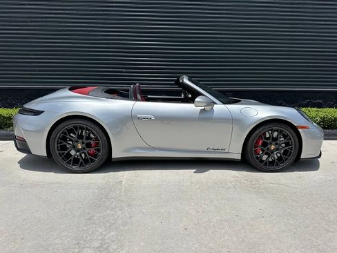 Certified 2025 Porsche 911 Carrera 4 GTS AWD/4WD image 12
