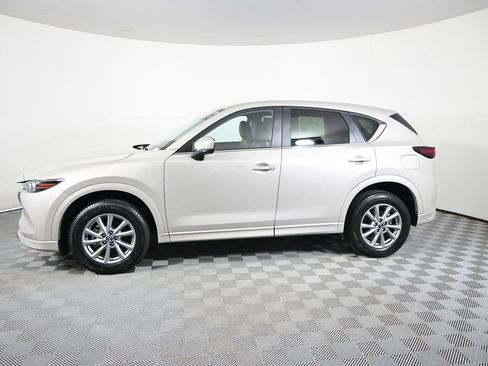 Used 2024 MAZDA CX-5 AWD 2.5 S w/ Preferred Package image 2