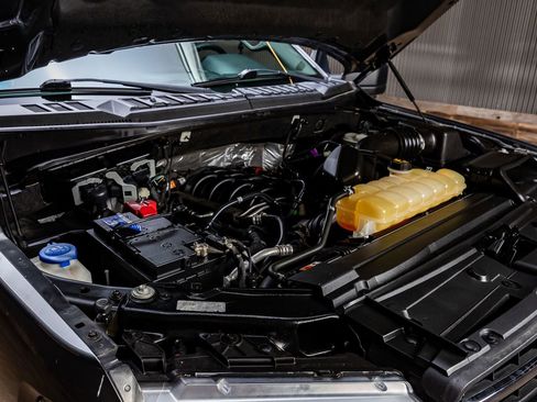 Used 2019 Ford F150 XLT image 37