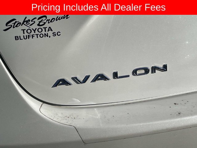 Used 2013 Toyota Avalon XLE Premium FWD image 7