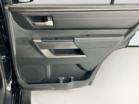Used 2025 Toyota Sequoia SR5 AWD/4WD image 28