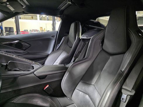 Used 2024 Chevrolet Corvette Stingray Preferred Cpe w/ Z51 Performance Package image 31