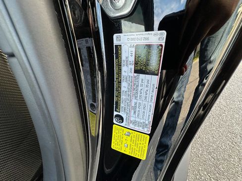 Used 2022 Porsche 911 GT3 image 37