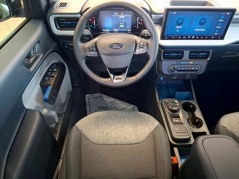 New 2026 Ford Maverick XLT w/ XLT Luxury Package FWD image 8