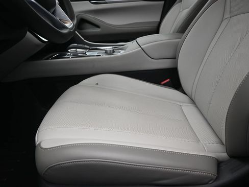 Certified 2026 INFINITI QX60 Pure w/ Cargo Package FWD image 13