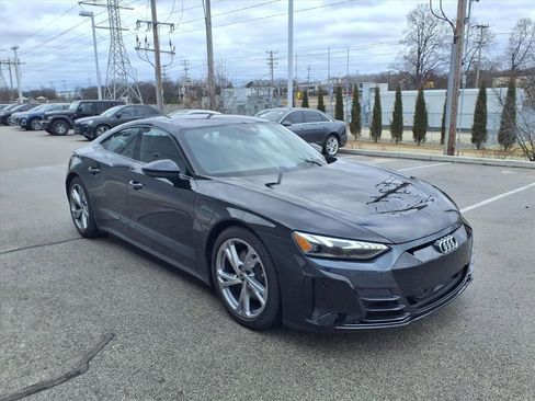 Used 2023 Audi e-tron GT Premium Plus image 1