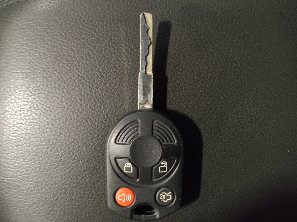 Used 2014 Ford Escape S FWD image 32