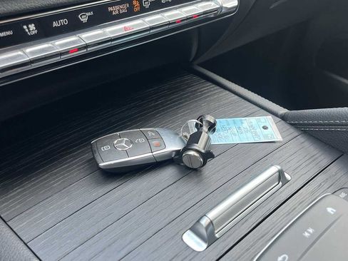 Certified 2025 Mercedes-Benz GLE 450e 4MATIC image 50