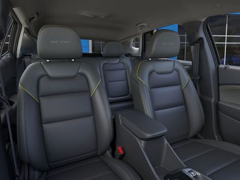 New 2025 Chevrolet Trax ACTIV w/ Driver Confidence Package FWD image 16