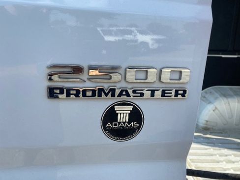 Used 2025 RAM ProMaster 2500 w/ Convenience Group FWD image 22