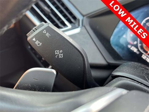 Used 2022 BMW X5 xDrive40i w/ Parking Assistance Package image 32