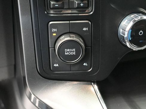 Used 2023 Ford F150 Lariat w/ Equipment Group 502A High image 28