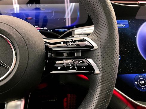 Certified 2023 Mercedes-Benz EQS 580 4MATIC Sedan image 21