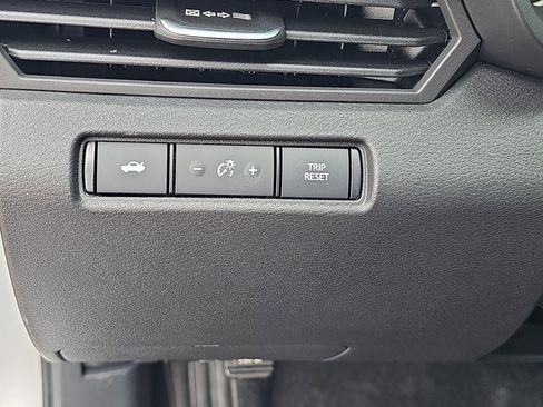 New 2026 Nissan Altima 2.5 SV FWD image 22
