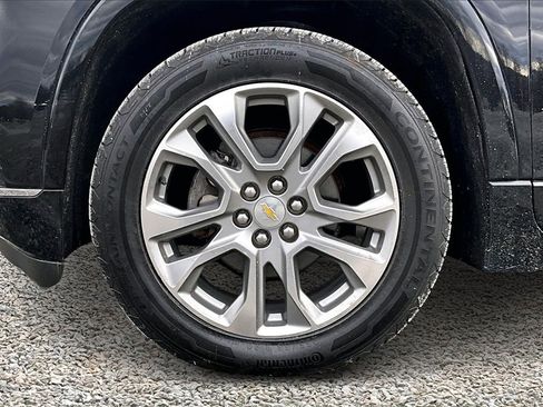 Used 2018 Chevrolet Traverse Premier image 9