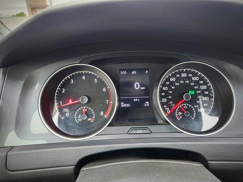 Used 2017 Volkswagen Golf Alltrack SE image 35