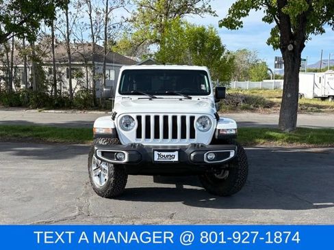Used 2022 Jeep Wrangler Unlimited Sahara AWD/4WD image 2