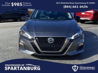 Used 2022 Nissan Altima 2.5 SR video 2