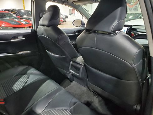 Used 2024 Toyota Camry SE FWD image 20