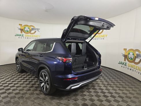 New 2026 Mitsubishi Outlander SEL image 33