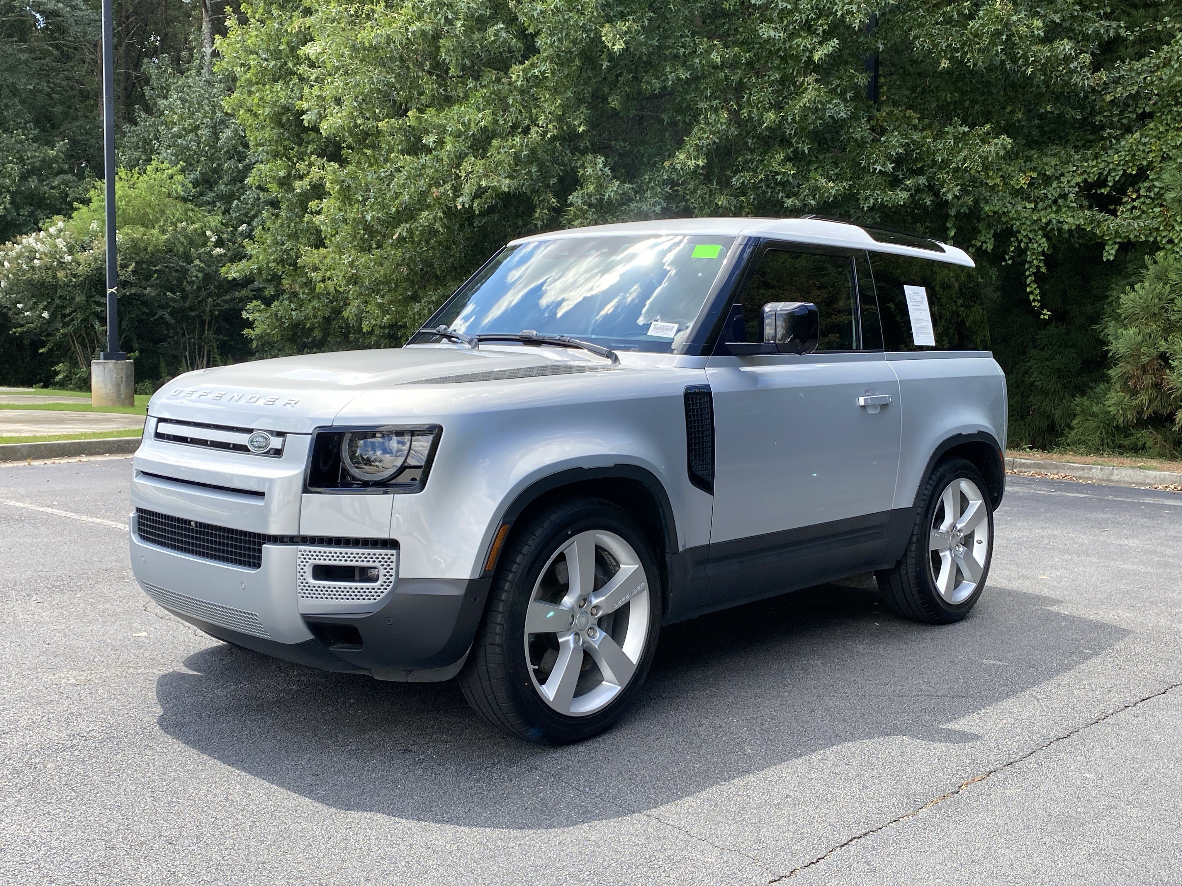 Used 2021 Land Rover Defender 90 First Edition AWD/4WD image 5