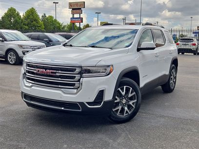 Used 2023 GMC Acadia SLE w/ Driver Convenience Package