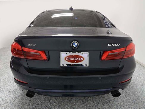 Used 2019 BMW 540i xDrive AWD/4WD image 5