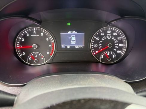 Used 2020 Kia Optima LX FWD image 26