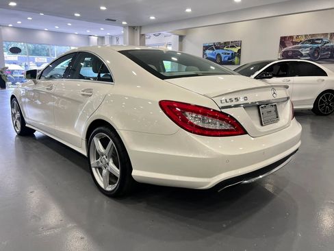 Used 2014 Mercedes-Benz CLS 550 w/ Premium 1 Package image 5