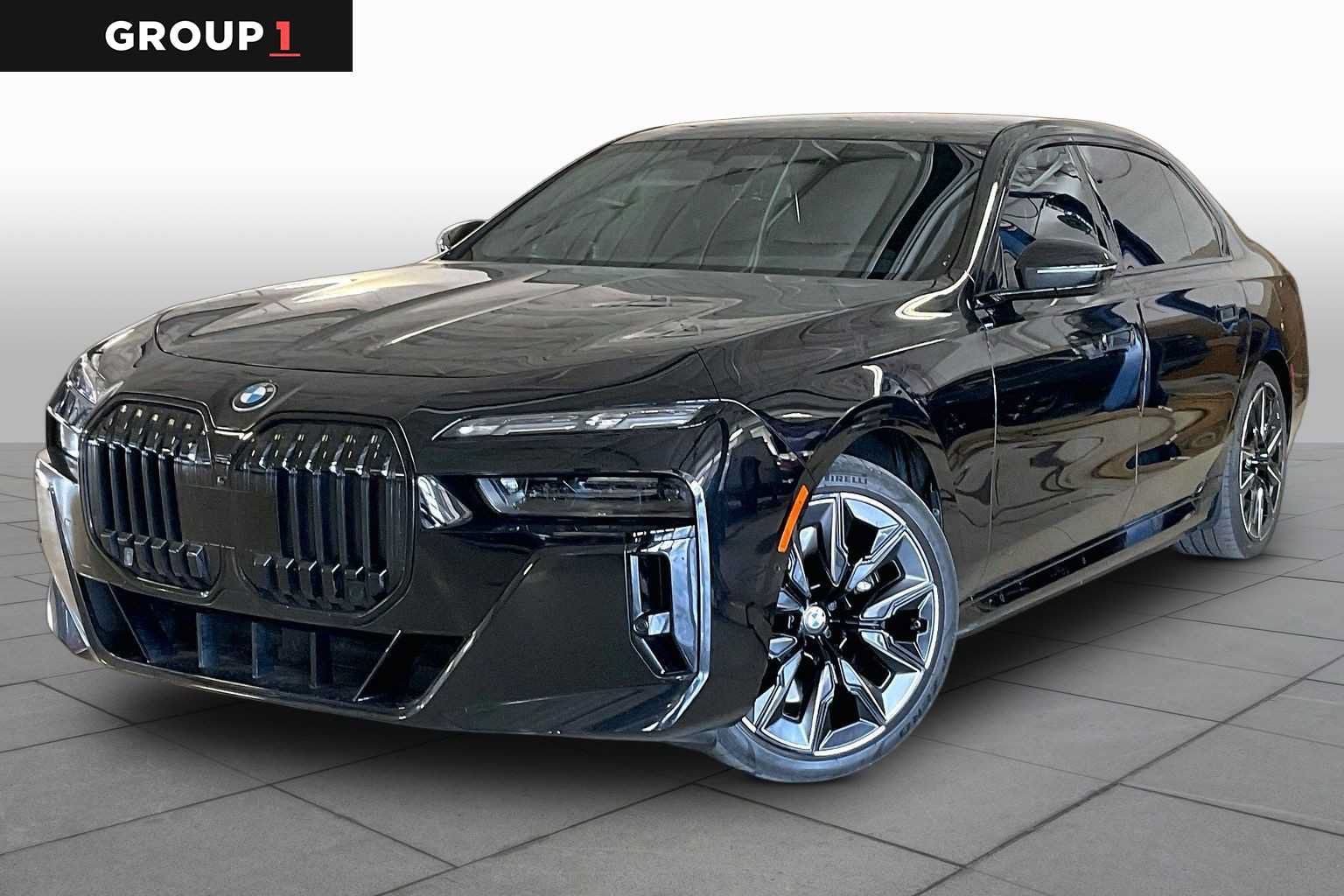 Used 2024 BMW i7 xDrive60 w/ Executive Package AWD/4WD image 1