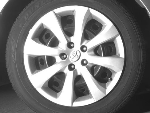 Used 2025 Toyota Corolla LE FWD image 13