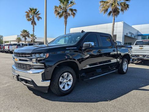 Used 2021 Chevrolet Silverado 1500 LT image 7