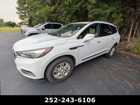 Used 2018 Buick Enclave Essence FWD image 7