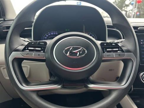 Used 2023 Hyundai Tucson SEL image 10
