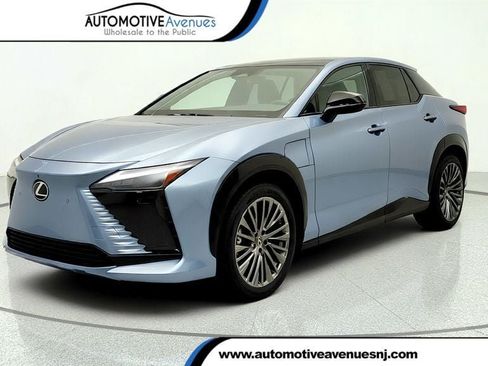 Used 2023 Lexus RZ 450e Premium w/ Accessory Package (2T) AWD/4WD image 1