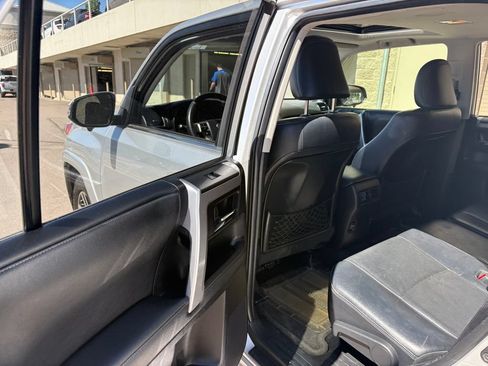 Used 2014 Toyota 4Runner Limited AWD/4WD image 21
