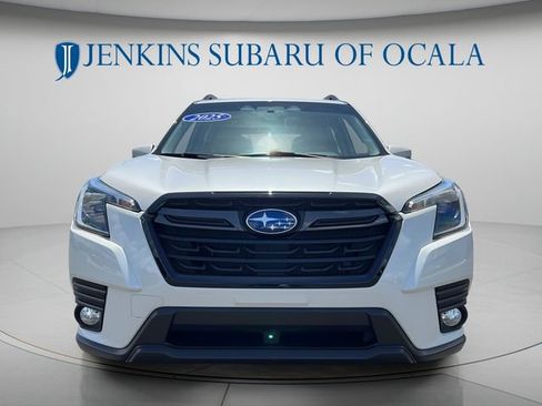 Used 2023 Subaru Forester Limited w/ Popular Package #3 AWD/4WD image 8