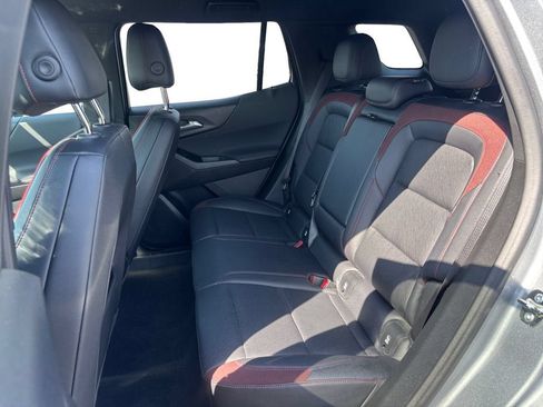 Certified 2025 Chevrolet Equinox RS FWD image 16