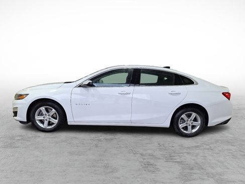 Used 2025 Chevrolet Malibu LS image 4