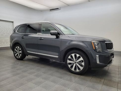 Used 2022 Kia Telluride EX w/ EX Premium Package image 11