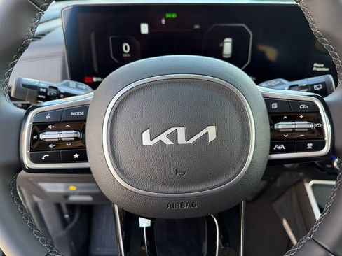 New 2026 Kia Carnival SX w/ SX Dark Edition Package image 24