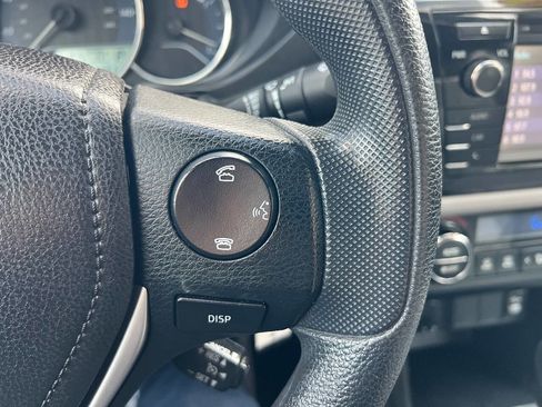 Used 2014 Toyota Corolla LE Premium image 31