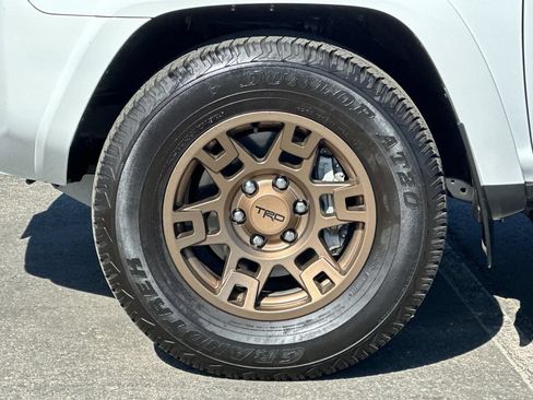 Used 2024 Toyota 4Runner SR5 RWD image 24
